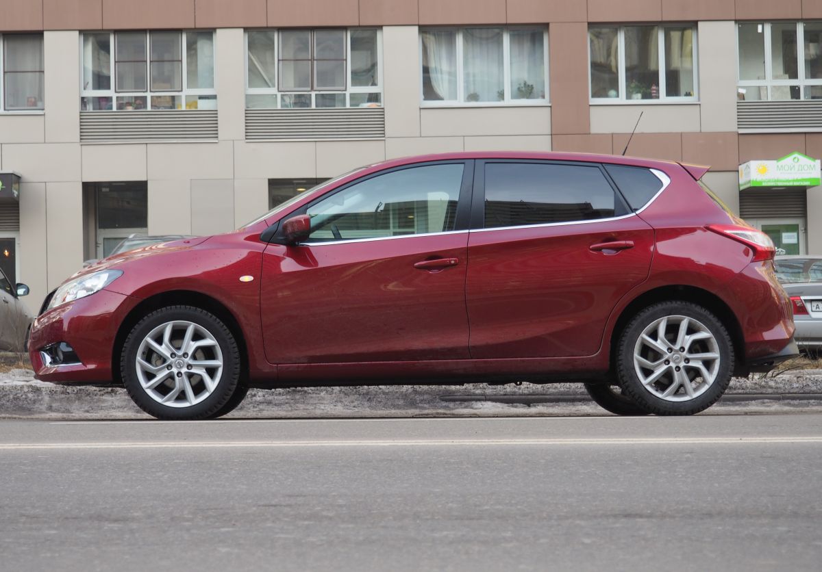 Nissan Tiida