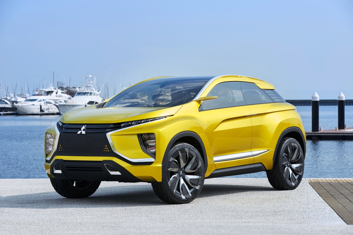Mitsubishi выпустит в 2017 году новый кроссовер, который разместится между Outlander и ASX