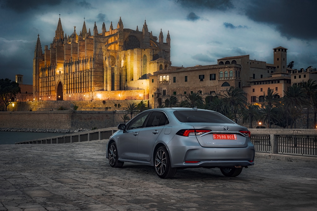 Toyota corolla sedan 2019 | Тойота Королла 2019 Toyota corolla sedan 2019 | Тойота Королла 2019