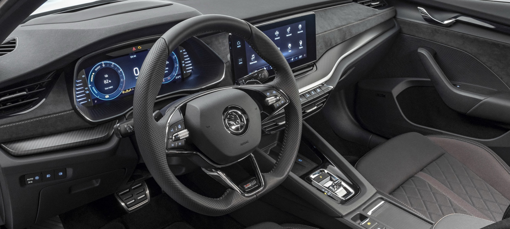 Skoda, которой у нас не будет: представлена первая гибридная Octavia RS Skoda, которой у нас не будет: представлена первая гибридная Octavia RS