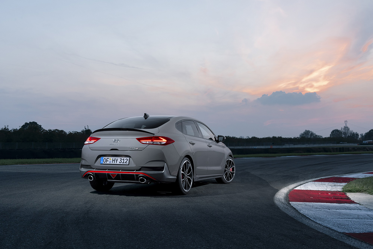 В тихом омуте: Hyundai представляет i30 Fastback N