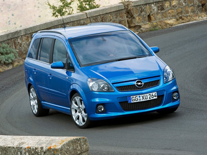 Opel Zafira OPC