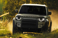 Новый Land Rover Defender: объявлены российские цены