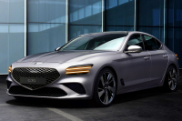 Новый Genesis G70 обрел фирменный облик