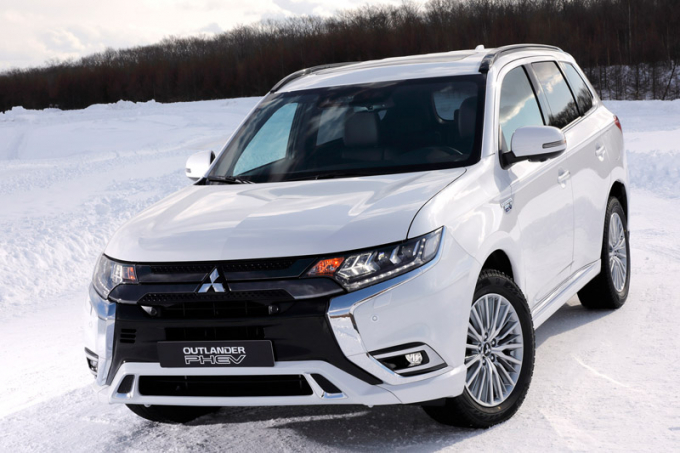 Абсолютно новый Mitsubishi Outlander выйдет через год