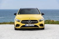 Mercedes-AMG A 35 4Matic: маленький, но ещё какой удаленький