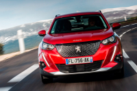 Peugeot 2008: Мадемуазель умеет одеваться