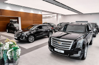 Большие деньги: автосалоны откроют несмотря на вирус