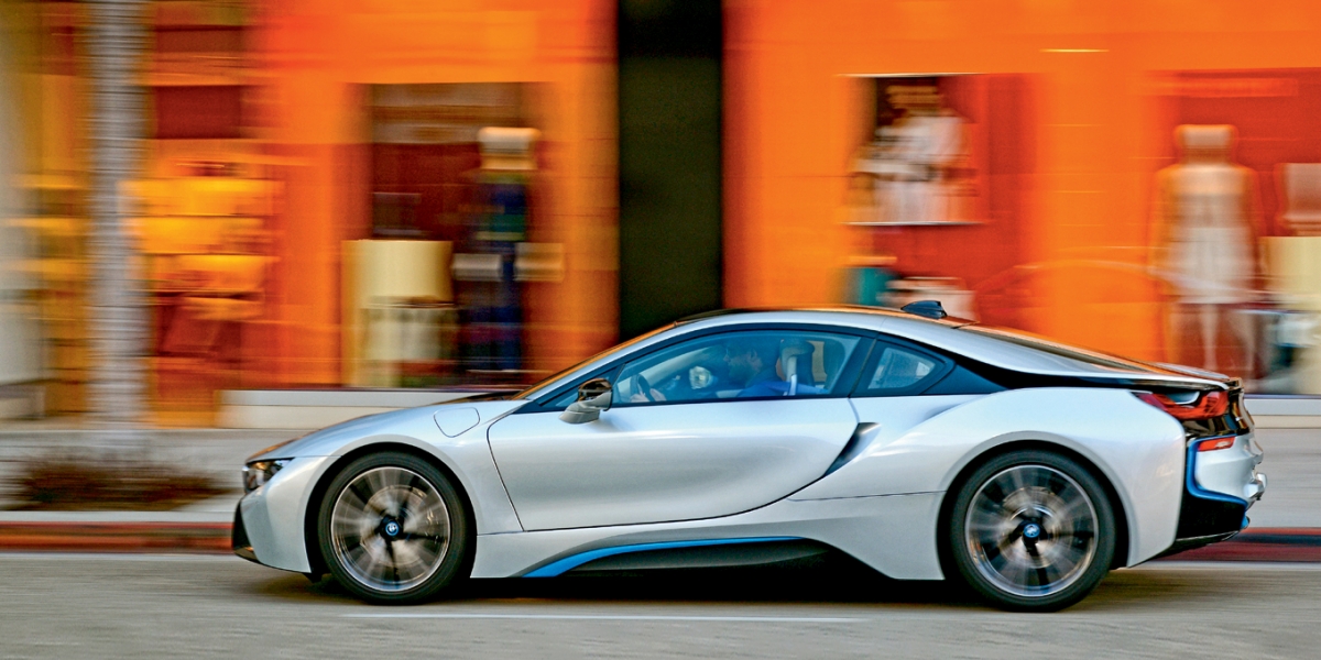 Тест-драйв BMW i8: Эко-спорт