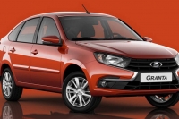 Lada Granta снова вырвалась в лидеры