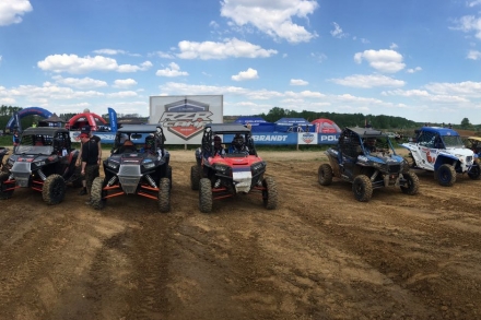 1 этап гоночной серии на мотовездеходах и квадроциклах RZR CAMP