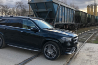 Mercedes-Benz GLS new: Многогранный