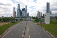 Накатались: в Москве рухнули продажи машин