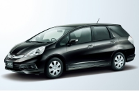 Fit Shuttle и Fit Shuttle Hybrid вышли в Японии
