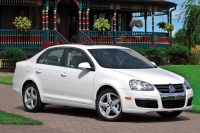 Volkswagen начал продавать  в России  Jetta 1,6