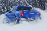 Toyota Hi-Lux 2,8 6AT Comfort: Выбираем мотор и комплектацию