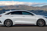 Первый тест: чем удивил KIA ProCeed