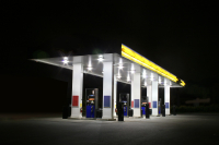 Оптовые цены на бензин растут. Что будет на заправках?