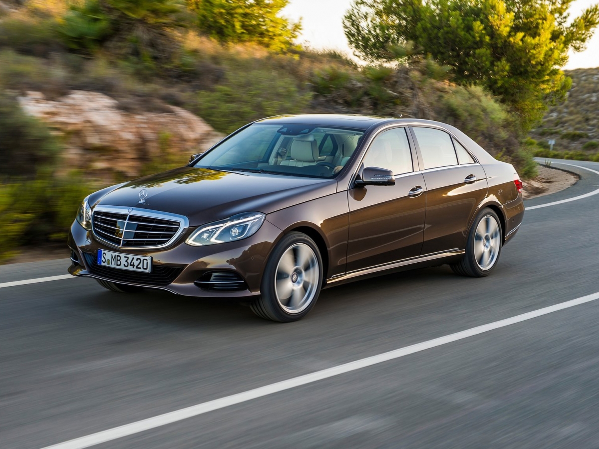 Mercedes-Benz E-класса (2009-2016 гг.): Будьте проще