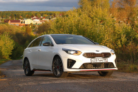 Антикроссовер: почему топовый Kia ProCeed GT лучше