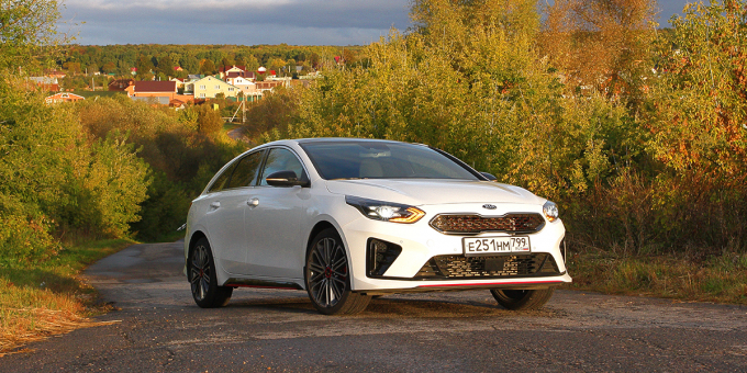 Антикроссовер: почему топовый Kia ProCeed GT лучше