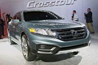 Нью-Йорк-2012: Honda Crosstour