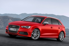 Audi S3 Sportback придет в сентябре