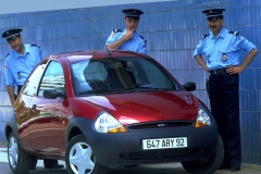 Ford Ka отстал от семьи