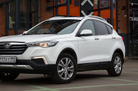 FAW Besturn X80: кроссовер, с которым полюбишь полицейских