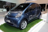 Peugeot iOn — стопроцентный электромобиль
