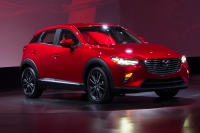 Mazda рассекретила кроссовер CX-3