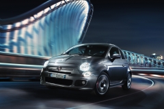 Fiat 500S: безопасный спорт
