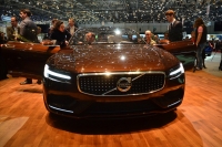 Volvo представила свое видение универсала