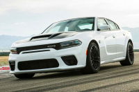 Назло рекордам: Dodge показал самый мощный седан в мире (видео)