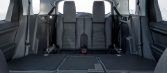 Land Rover Discovery Sport: прямой контакт