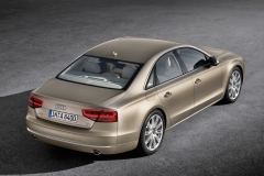 Audi представила новую А8 в Майами