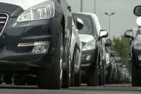 В Европе начали потихоньку покупать автомобили