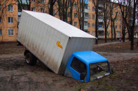 Парковка такси и грузовиков во дворах станет незаконной