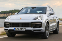 Российские Porsche Cayenne угрожают пожаром