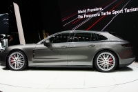 Porsche Panamera Sport Turismo: Восхитительная бессмыслица