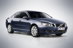 Volvo подновила V70, XC70 и S80