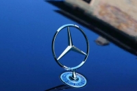 Mercedes зафиксировал евро