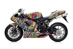Ducati играет со смертью