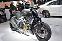 Франкфурт-2011: Ducati Diavel AMG