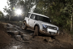 Land Rover покажет новый Defender